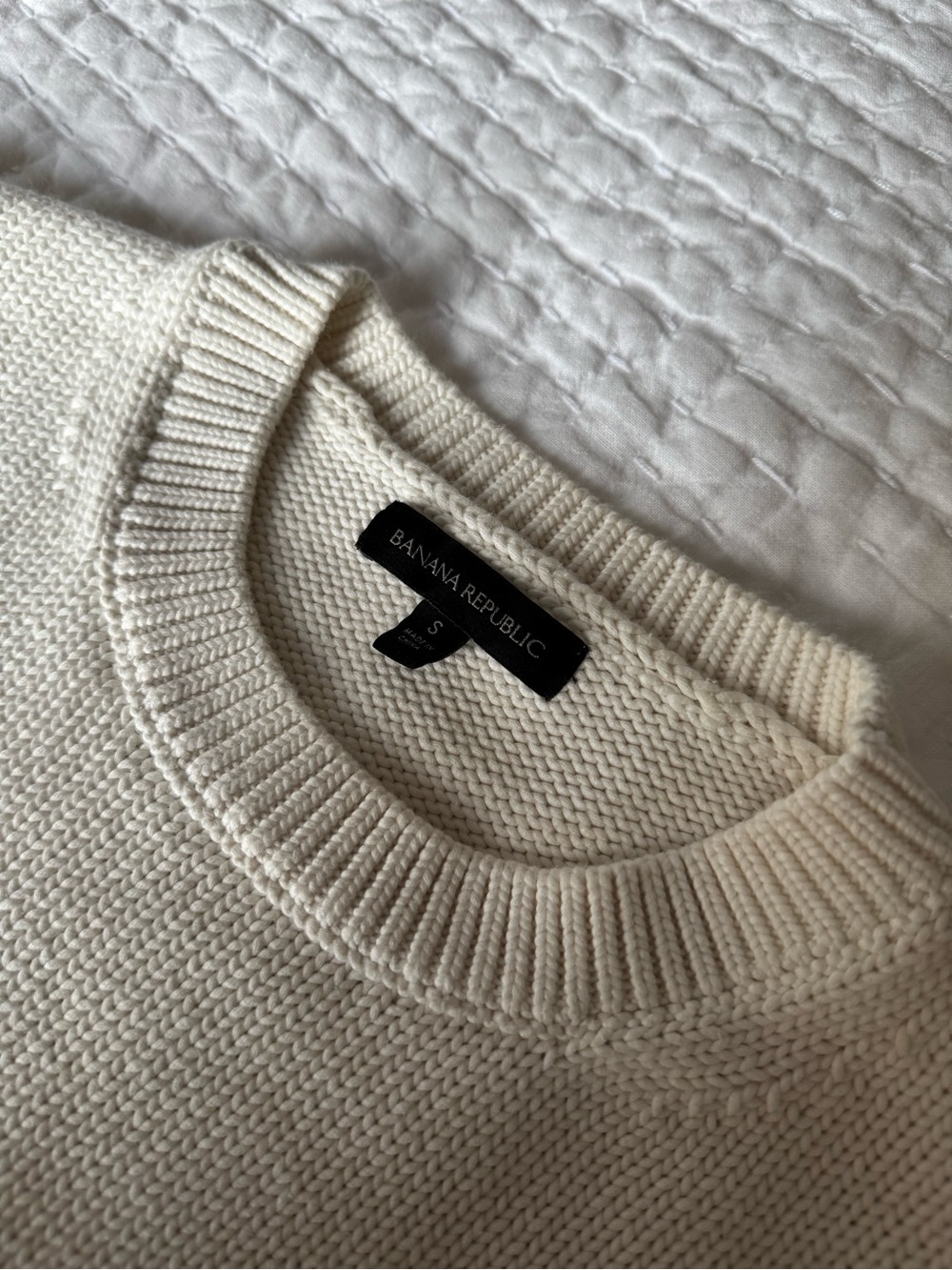 Banana Republic Women’s Crewneck Sweater in Cream